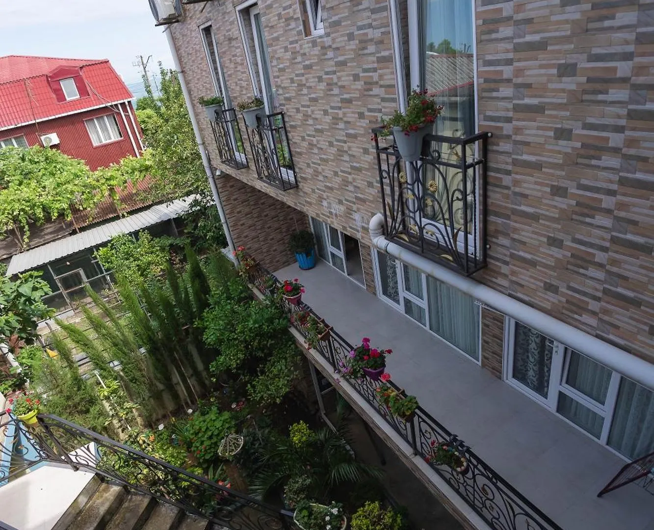 Guest House Ocean Force Batumi 0*,