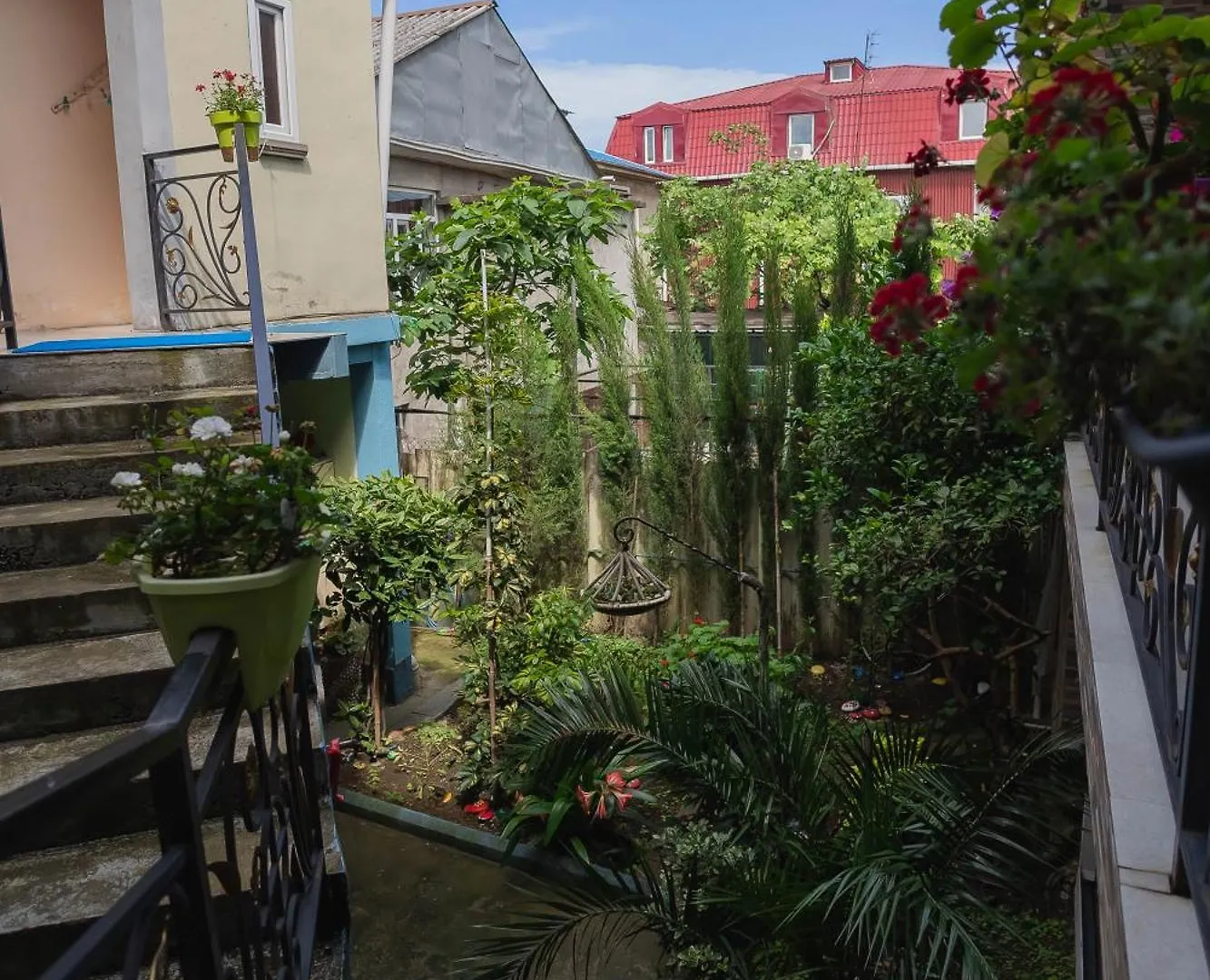 Guest House Ocean Force Batumi